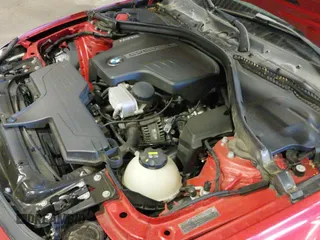 2015 BMW 3 Series 328i z VIN WBA3C1C56FK124284, wystawiony jako IAAI lot #42920808 z przebiegiem 155 068 mil mil oraz . Historia ofert i sprzedaży dostępna na DreamBid. Obrazek 20.