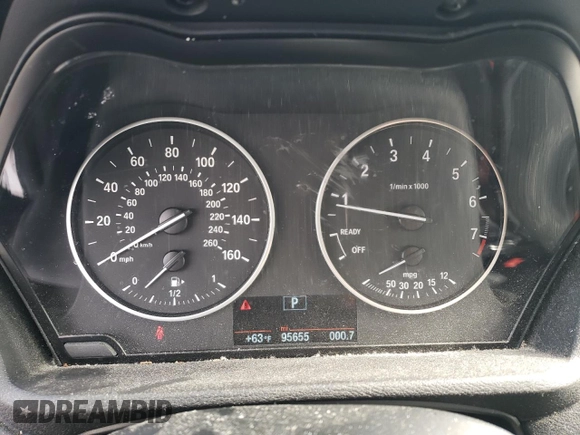2017 BMW X1 xDrive28i with VIN WBXHT3C32H5F76601, listed as a Copart auction lot 49889965 with 95,655 mi miles and Salvage Title. Bid and sale history available at carsss.com. Image 9.