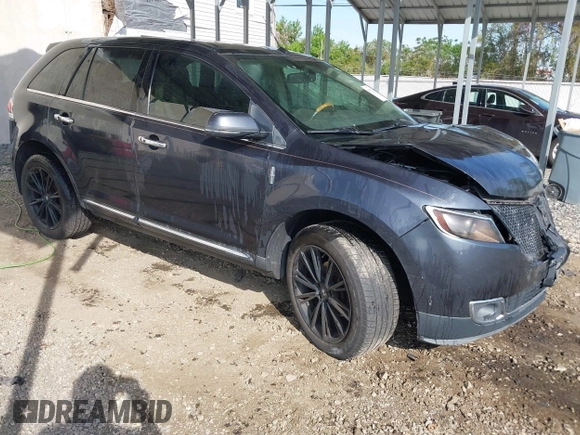 2014 Lincoln MKX with VIN 2LMDJ8JK9EBL16189, listed as a IAAI auction lot 42152268 with 215,862 mi miles and . Bid and sale history available at DreamBid. Image 1.