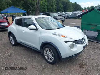 2012 Nissan Juke SV z VIN JN8AF5MVXCT127805, wystawiony jako IAAI lot #42814121 z przebiegiem 222 613 mil mil oraz . Historia ofert i sprzedaży dostępna na DreamBid. Obrazek 1.