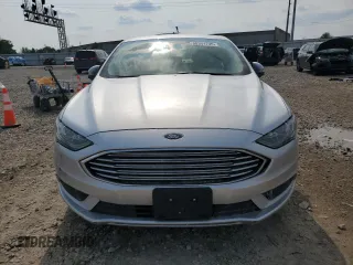 2017 Ford Fusion SE with VIN 3FA6P0H78HR202173, listed as a Copart auction lot 60341745 with 186,399 mi miles and Salvage title. Bid and sale history available at DreamBid. Image 5.