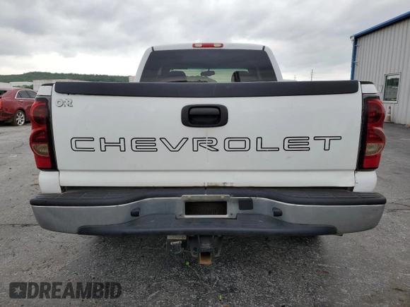 2005 Chevrolet Silverado 1500 LS z VIN 2GCEC19T551358173, wystawiony jako Copart lot #54728615 z przebiegiem 177 799 mil mil oraz Szkoda całkowita • Salvage title. Historia ofert i sprzedaży dostępna na DreamBid. Obrazek 6.