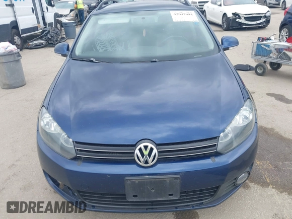 2011 Volkswagen Jetta TDI with VIN 3VWML7AJ7BM607714, listed as a IAAI auction lot 42047094 with 202,459 mi miles and . Bid and sale history available at DreamBid. Image 6.