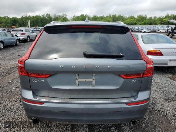 2018 Volvo XC60 Momentum with VIN YV4A22RK5J1018243, listed as a Copart auction lot 59377425 with 71,917 mi miles and Salvage title. Bid and sale history available at DreamBid. Image 6.