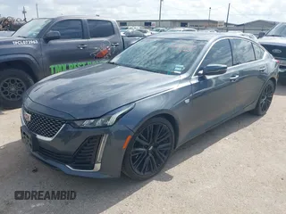 2021 Cadillac CT5 Premium Luxury z VIN 1G6DN5RK9M0111997, wystawiony jako IAAI lot #42715545 z przebiegiem 78 769 mil mil oraz . Historia ofert i sprzedaży dostępna na DreamBid. Obrazek 17.