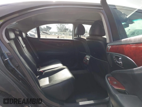 2007 Lexus LS 460 L с VIN JTHGL46F075002562, выставлен на аукционе IAAI как лот 42110316 с пробегом Не указан миль и . История ставок и продаж доступна на DreamBid. Изображение 8.