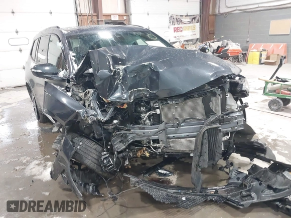 2022 Cadillac XT6 Sport with VIN 1GYKPGRS2NZ164879, listed as a IAAI auction lot 41555242 with 10,862 mi miles. Bid and sale history available at carsss.com. Image 6.