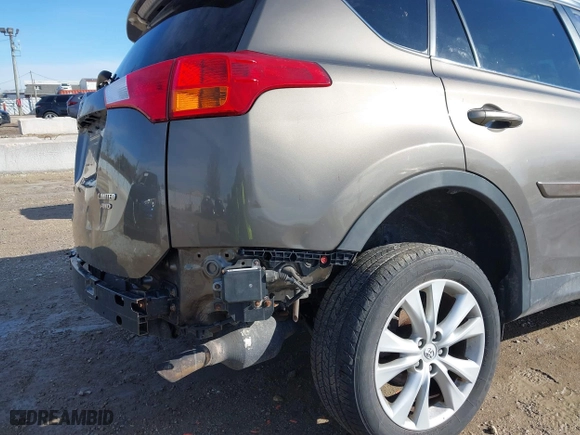 2014 Toyota RAV4 Limited with VIN 2T3DFREV5EW220519, listed as a IAAI auction lot 41808325 with 142,026 mi miles. Bid and sale history available at carsss.com. Image 21.