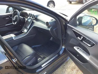2022 Mercedes-Benz C 300 with VIN W1KAF4HBXNR066080, listed as a IAAI auction lot 42189237 with 42,666 mi miles and . Bid and sale history available at DreamBid. Image 5.