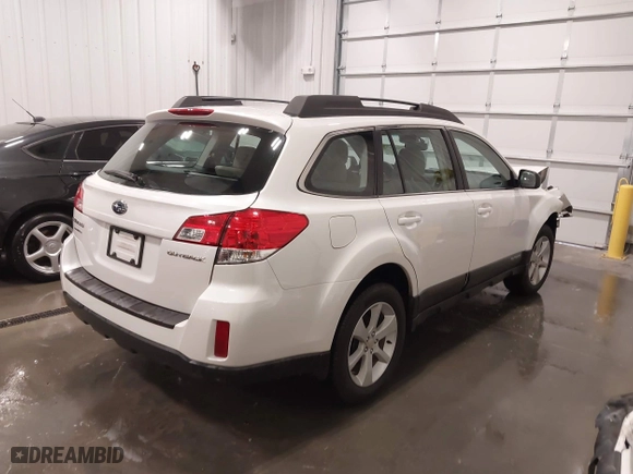 2014 Subaru Outback 2.5i with VIN 4S4BRCAC8E3287808, listed as a IAAI auction lot 41706095 with 115,314 mi miles. Bid and sale history available at carsss.com. Image 4.