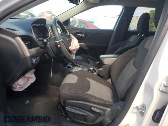 2018 Jeep Cherokee Latitude with VIN 1C4PJLCXXJD551696, listed as a Copart auction lot 87802645 with Not provided miles and Salvage title. Bid and sale history available at DreamBid. Image 7.