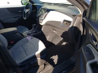2020 Chevrolet Equinox LS with VIN 3GNAXHEVXLS521380, listed as a IAAI auction lot 40830916 with 72,350 mi miles. Bid and sale history available at carsss.com. Image 5.