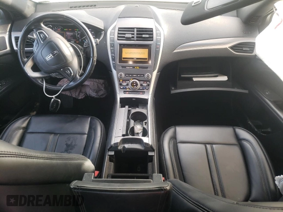 2019 Lincoln MKZ Standard with VIN 3LN6L5A96KR605022, listed as a Copart auction lot 45581595 with 717,235 mi miles and Salvage Title. Bid and sale history available at carsss.com. Image 8.