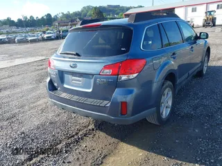 2013 Subaru Outback Premium z VIN 4S4BRCCC9D3314946, wystawiony jako IAAI lot #42327563 z przebiegiem 103 452 mil mil oraz . Historia ofert i sprzedaży dostępna na DreamBid. Obrazek 4.