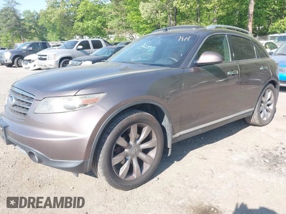 2007 Infiniti FX35 with VIN JNRAS08W07X206251, listed as a IAAI auction lot 42067440 with 201,319 mi miles. Bid and sale history available at carsss.com. Image 2.
