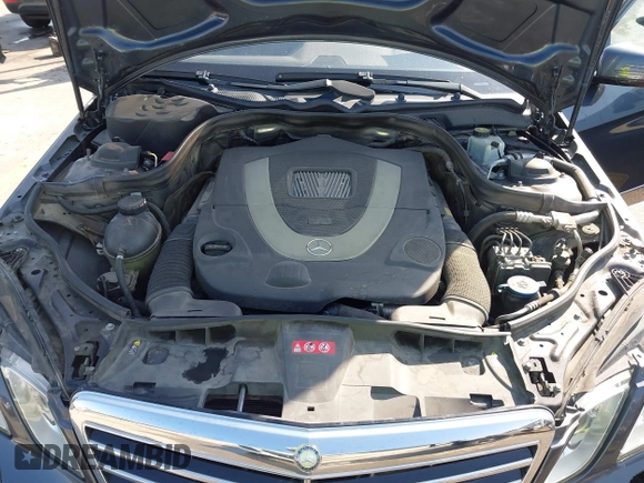 2011 Mercedes-Benz E 550 Luxury with VIN WDDHF7CB3BA280605, listed as a IAAI auction lot 41885900 with 140,696 mi miles and . Bid and sale history available at DreamBid. Image 10.
