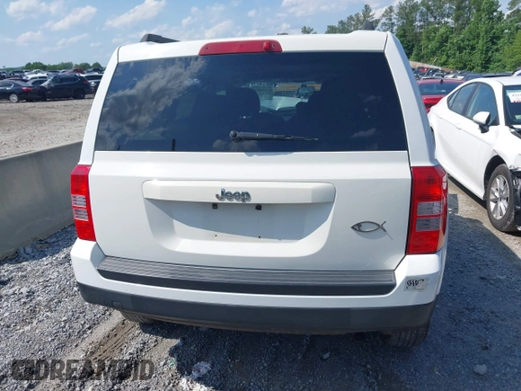 2013 Jeep Patriot Sport z VIN 1C4NJPBA4DD130489, wystawiony jako IAAI lot #42270017 z przebiegiem 165 773 mil mil oraz . Historia ofert i sprzedaży dostępna na DreamBid. Obrazek 16.