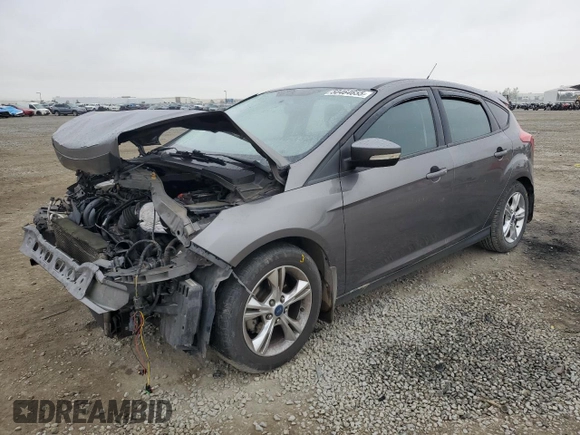2014 Ford Focus SE with VIN 1FADP3K24EL131957, listed as a Copart auction lot 50464655 with 117,800 mi miles and Salvage Title. Bid and sale history available at carsss.com. Image 1.