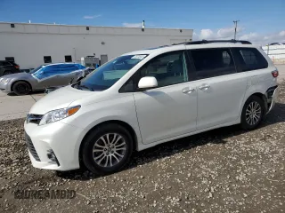 2019 Toyota Sienna XLE Auto Access Seat with VIN 5TDYZ3DC5KS976483, listed as a Copart auction lot 47670555 with 129,331 mi miles and Clean Title. Bid and sale history available at carsss.com. Image 1.