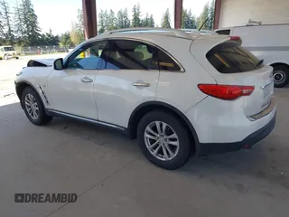 2015 Infiniti QX70 with VIN JN8CS1MU3FM381990, listed as a IAAI auction lot 42034244 with Not Provided miles and . Bid and sale history available at DreamBid. Image 3.
