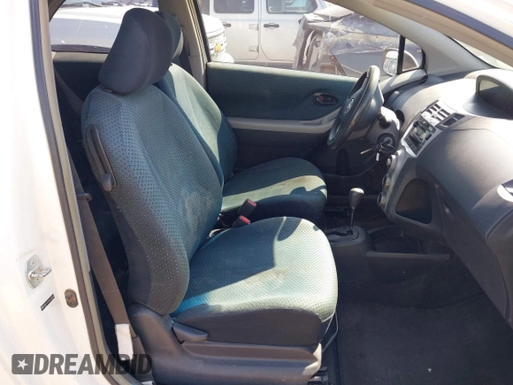 2008 Toyota Yaris с VIN JTDJT923885143185, выставлен на аукционе IAAI как лот 42447901 с пробегом 166 286 миль миль и . История ставок и продаж доступна на DreamBid. Изображение 5.