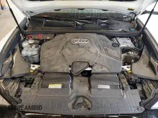 2021 Audi Q8 Premium Plus z VIN WA1EVAF14MD033153, wystawiony jako Copart lot #47657525 z przebiegiem 52 168 mil mil oraz Szkody całkowita. Historia ofert i sprzedaży dostępna na DreamBid. Obrazek 12.