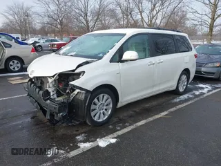 2017 Toyota Sienna XLE with VIN 5TDDZ3DC3HS167636, listed as a IAAI auction lot 41486242 with 72,373 mi miles and . Bid and sale history available at DreamBid. Image 17.