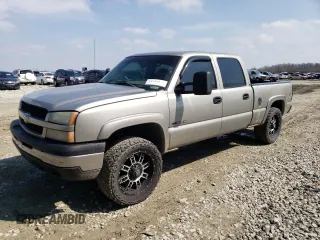 2003 Chevrolet Silverado 1500HD LS with VIN 1GCGK13U33F131230, listed as a Copart auction lot 52699415 with 237,280 mi miles and Salvage Title. Bid and sale history available at DreamBid. Image 1.