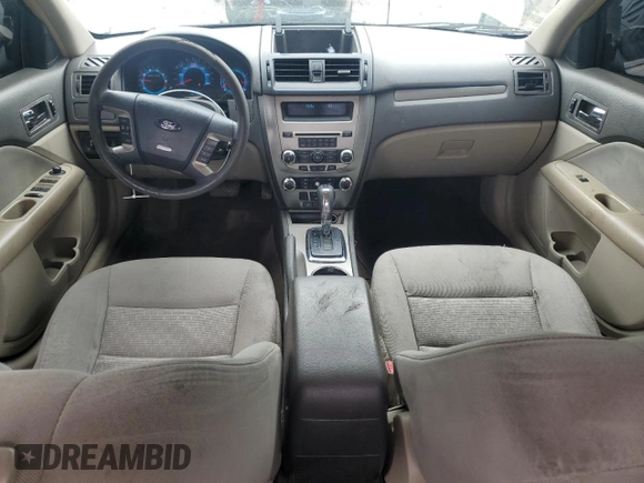 2010 Ford Fusion SE z VIN 3FAHP0HA9AR306505, wystawiony jako Copart lot #55057295 z przebiegiem 214 141 mil mil oraz Nie do naprawy • Non repairable. Historia ofert i sprzedaży dostępna na DreamBid. Obrazek 8.