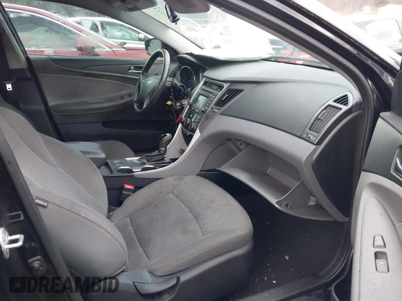 2014 Hyundai Sonata GLS with VIN 5NPEB4AC5EH857506, listed as a IAAI auction lot 41720219 with 66,896 mi miles and . Bid and sale history available at carsss.com. Image 5.