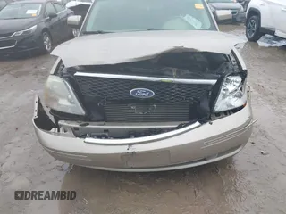 2005 Ford Five Hundred SEL z VIN 1FAFP24145G140044, wystawiony jako IAAI lot #42457383 z przebiegiem 196 564 mil mil oraz . Historia ofert i sprzedaży dostępna na DreamBid. Obrazek 6.