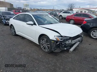 2020 Audi A6 Premium Plus z VIN WAUL2AF25LN054582, wystawiony jako IAAI lot #41236007 z przebiegiem 62 004 mil mil oraz . Historia ofert i sprzedaży dostępna na DreamBid. Obrazek 1.