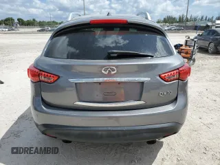 2017 Infiniti QX70 with VIN JN8CS1MW7HM411920, listed as a Copart auction lot 63930635 with Not provided miles and Clean title. Bid and sale history available at DreamBid. Image 6.