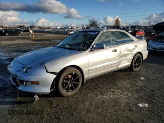 2001 Acura Integra z VIN JH4DB76631S001034, wystawiony jako Copart lot #82198994 z przebiegiem 247 223 mil mil oraz Szkoda całkowita • Salvage title. Historia ofert i sprzedaży dostępna na DreamBid. Obrazek 1.