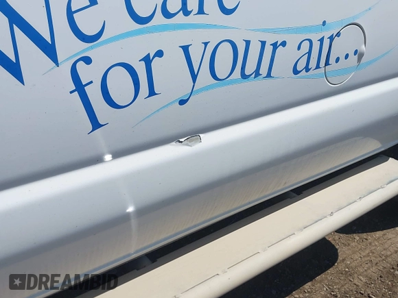 2006 Ford Econoline Cargo with VIN 1FTNE24W56HB17231, listed as a IAAI auction lot 42168028 with 256,998 mi miles and . Bid and sale history available at carsss.com. Image 13.