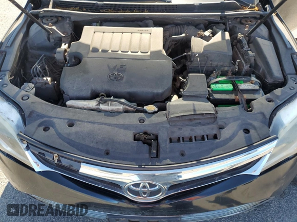 2013 Toyota Avalon XLE z VIN 4T1BK1EB4DU025545, wystawiony jako Copart lot #60996925 z przebiegiem 271 978 mil mil oraz Szkoda całkowita • Salvage title. Historia ofert i sprzedaży dostępna na DreamBid. Obrazek 11.