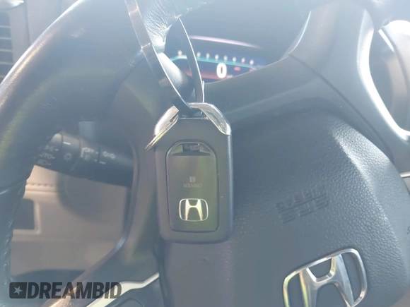2019 Honda Odyssey EX-L z VIN 5FNRL6H74KB126773, wystawiony jako IAAI lot #41800523 z przebiegiem 46 982 mil mil oraz . Historia ofert i sprzedaży dostępna na DreamBid. Obrazek 11.