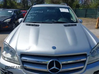 2009 Mercedes-Benz GL-Class 4.6L with VIN 4JGBF71E99A512434, listed as a IAAI auction lot 42074368 with 115,737 mi miles. Bid and sale history available at carsss.com. Image 6.
