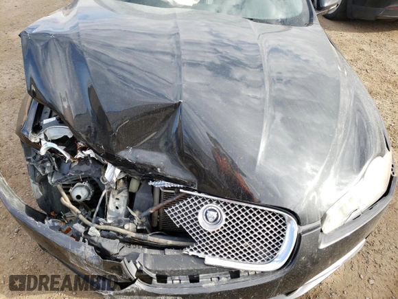 2011 Jaguar XF with VIN SAJXA0FB8BLR95666, listed as a Copart auction lot 87832365 with Not Provided miles and Salvage Title. Bid and sale history available at DreamBid. Image 7.