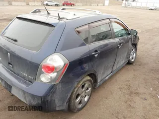 2009 Pontiac Vibe with VIN 5Y2SM67009Z421568, listed as a IAAI auction lot 41712320 with 88,471 mi miles. Bid and sale history available at carsss.com. Image 4.