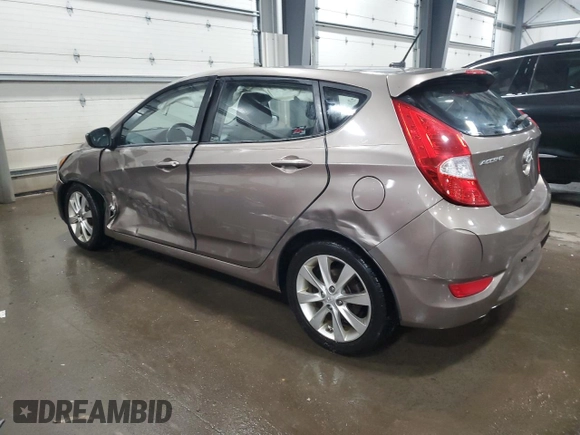 2012 Hyundai Accent SE z VIN KMHCU5AE4CU006515, wystawiony jako Copart lot #45956535 z przebiegiem 59 140 mil mil oraz Szkoda całkowita • Salvage title. Historia ofert i sprzedaży dostępna na DreamBid. Obrazek 2.
