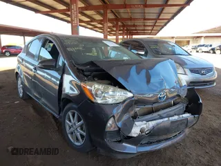 2014 Toyota Prius One with VIN JTDKDTB38E1572456, listed as a IAAI auction lot 41975766 with 88,075 mi miles and . Bid and sale history available at DreamBid. Image 1.