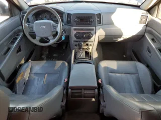 2006 Jeep Grand Cherokee Laredo with VIN 1J4HS48N56C210325, listed as a Copart auction lot 41911175 with 172,267 mi miles and Salvage Title. Bid and sale history available at carsss.com. Image 8.
