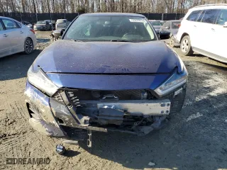 2019 Nissan Maxima SV with VIN 1N4AA6AV7KC371016, listed as a Copart auction lot 42823315 with 109,733 mi miles and Salvage Title. Bid and sale history available at carsss.com. Image 5.