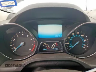 2014 Ford Escape Titanium с VIN 1FMCU0J90EUA04690, выставлен на аукционе Copart как лот 58421735 с пробегом 200 743 миль миль и Чистый • Clean title. История ставок и продаж доступна на DreamBid. Изображение 9.