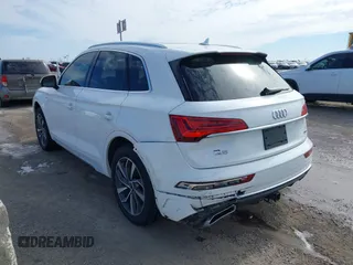 2022 Audi Q5 S line Premium Plus with VIN WA1EAAFY7N2092557, listed as a IAAI auction lot 41596625 with 50,217 mi miles. Bid and sale history available at carsss.com. Image 3.