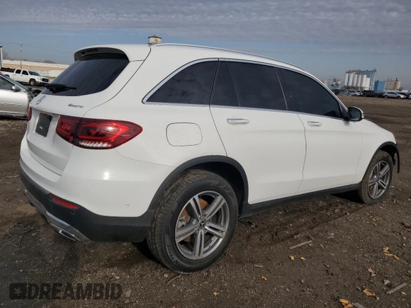 2022 Mercedes-Benz GLC 300 with VIN W1N0G8EBXNV368175, listed as a Copart auction lot 50735455 with 27,699 mi miles and Salvage Title. Bid and sale history available at DreamBid. Image 3.