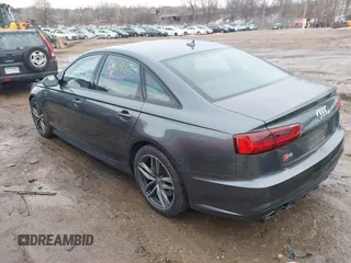 2018 Audi S6 Prestige with VIN WAUHFAFC6JN000451, listed as a IAAI auction lot 41629263 with 117,805 mi miles. Bid and sale history available at carsss.com. Image 3.