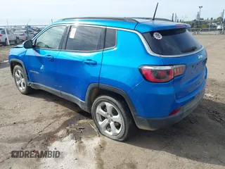 2018 Jeep Compass Latitude with VIN 3C4NJCBB9JT420489, listed as a IAAI auction lot 42021169 with 130,630 mi miles and . Bid and sale history available at DreamBid. Image 3.