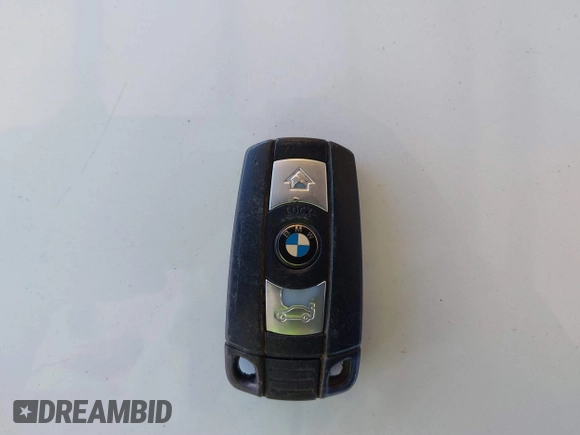 2010 BMW 3 Series 328i with VIN WBAPH5G52ANM36419, listed as a IAAI auction lot 41401135 with 102,237 mi miles and . Bid and sale history available at DreamBid. Image 11.